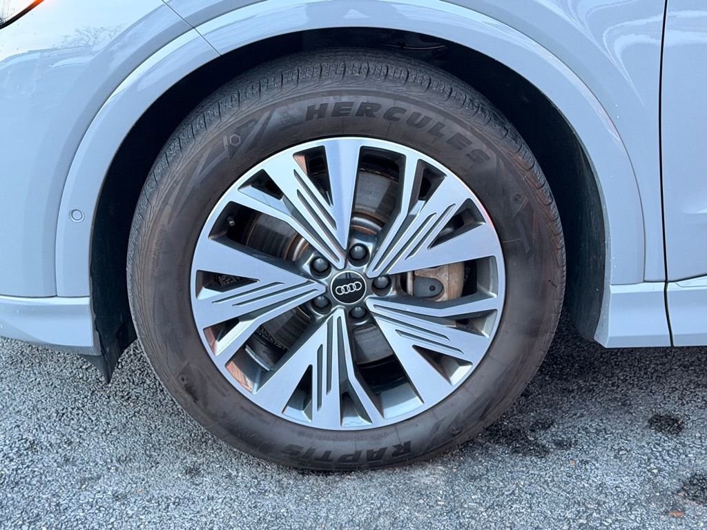 Certified 2023 Audi Q4 e-tron Premium Plus w/ Premium Plus image 24