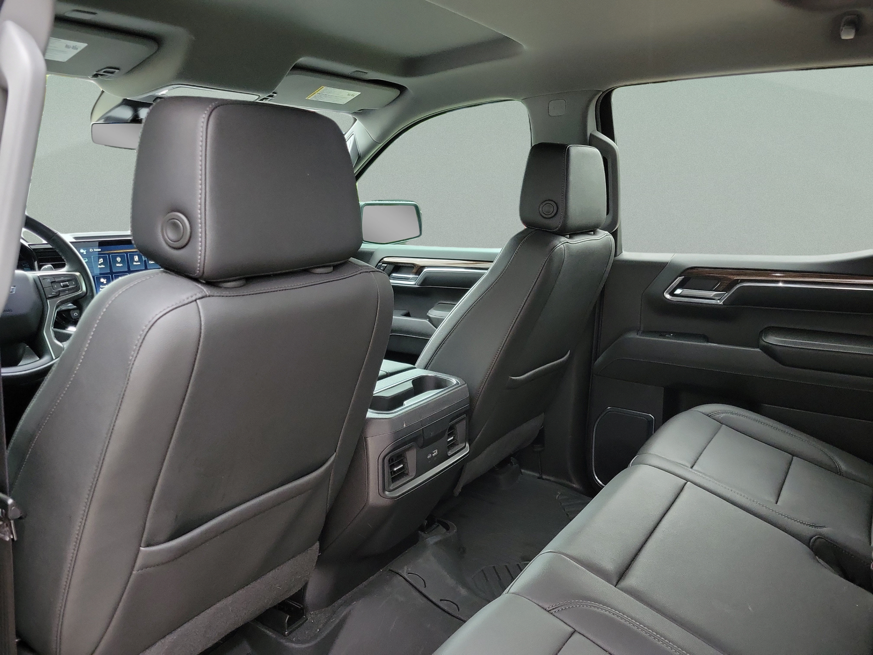 Used 2024 Chevrolet Silverado 1500 LT Trail Boss w/ Convenience Package II AWD/4WD image 18