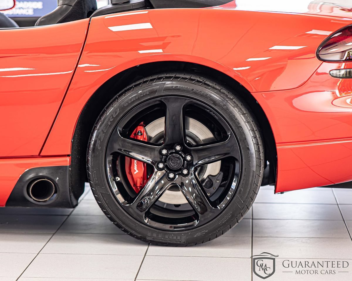 Used 2005 Dodge Viper SRT-10 RWD image 8