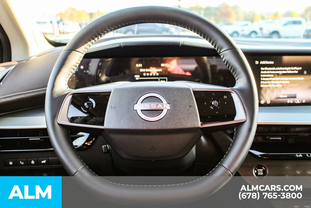 Used 2025 Nissan Murano Platinum w/ Cargo Package image 25