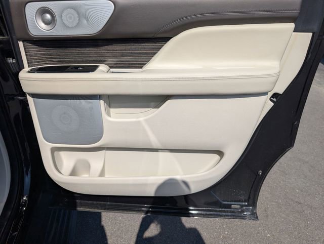 Used 2021 Lincoln Navigator L Black Label image 34