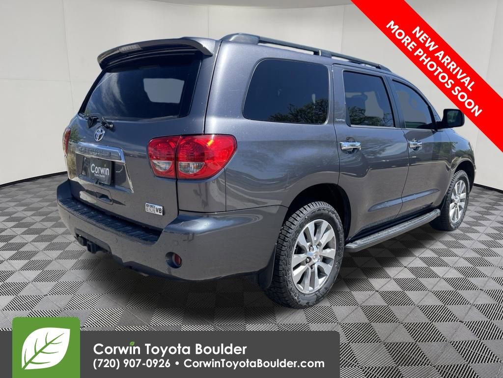 Used 2017 Toyota Sequoia Limited w/ Safety & Convenience Package AWD/4WD image 7