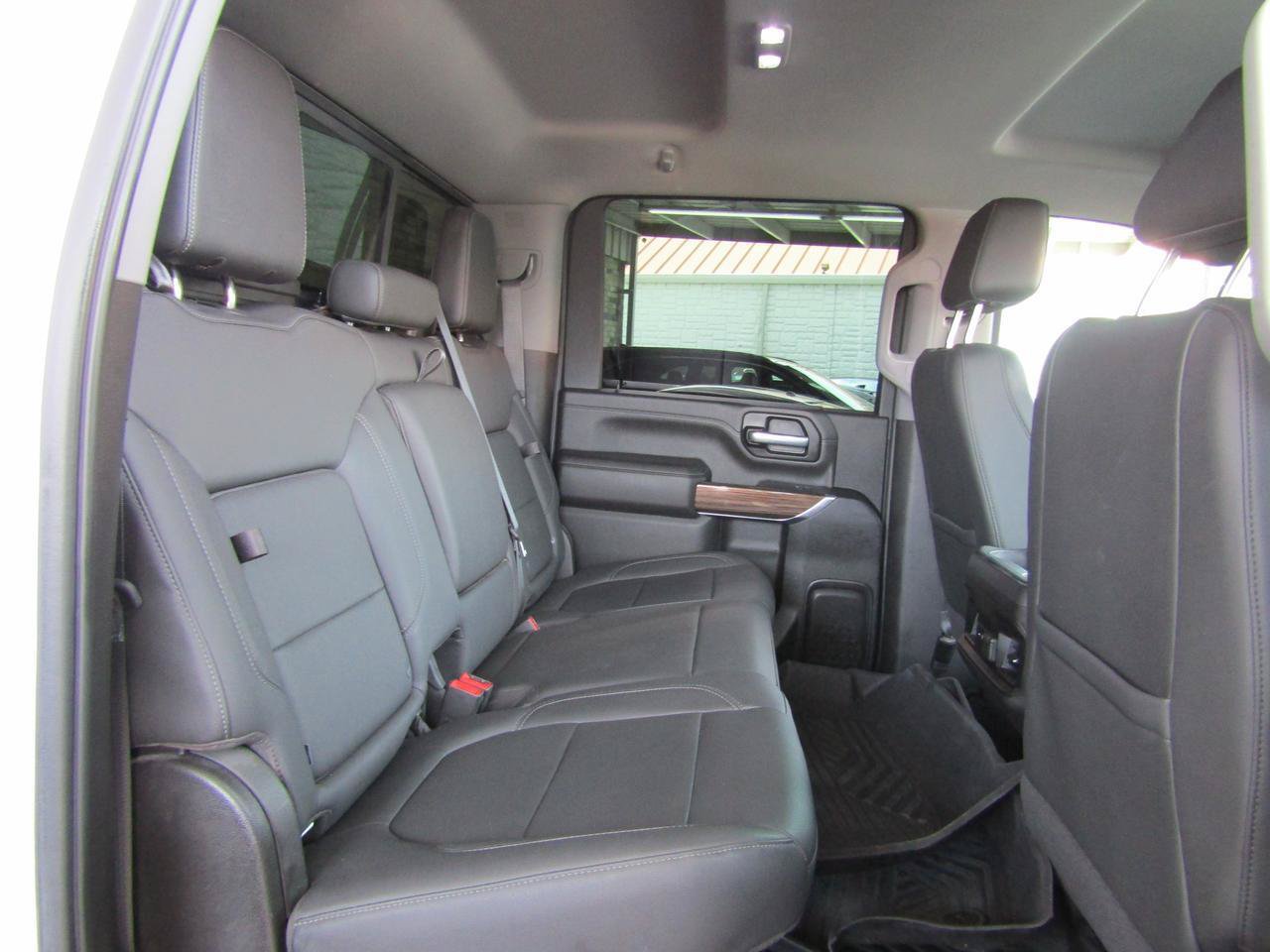 Used 2021 Chevrolet Silverado 2500 LT w/ Texas Edition AWD/4WD image 11