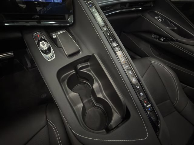 Used 2025 Chevrolet Corvette Z06 w/ Stealth Interior Trim Package RWD image 20