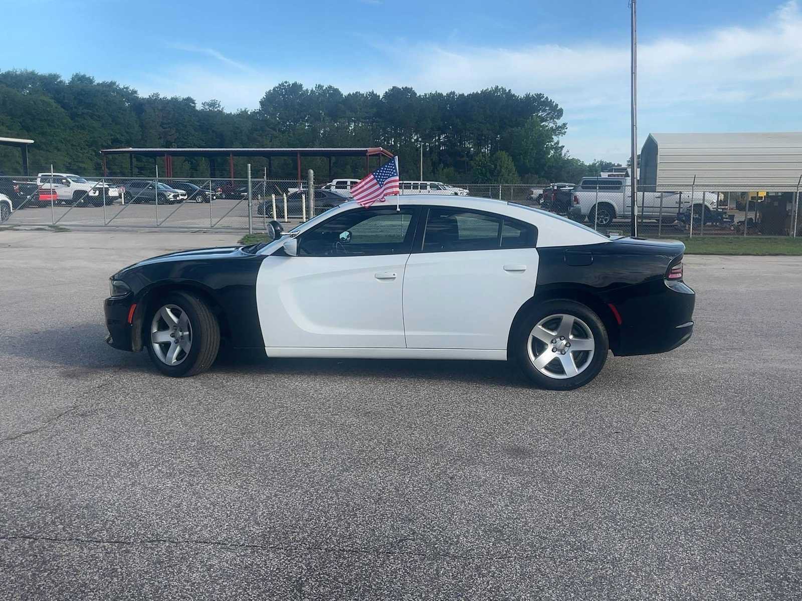 Used 2021 Dodge Charger Police w/ Fleet Safety Group RWD image 4