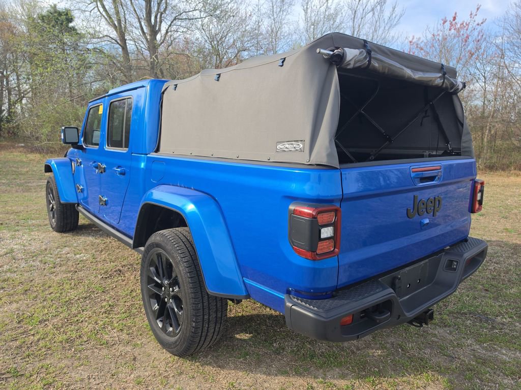 Used 2023 Jeep Gladiator Overland image 3