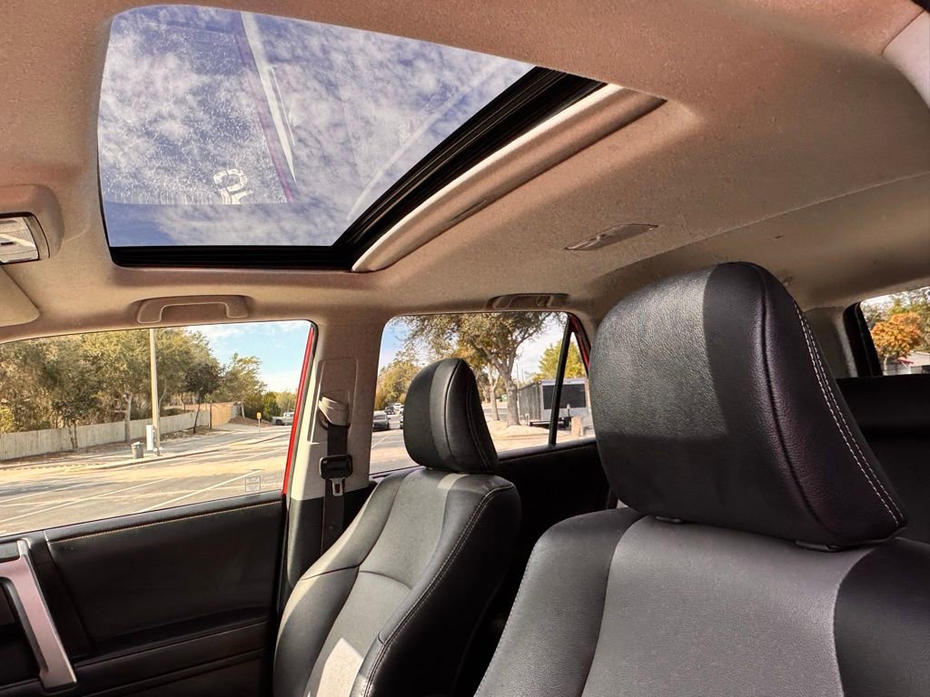 Used 2023 Toyota 4Runner SR5 Premium w/ Moonroof Package RWD image 41