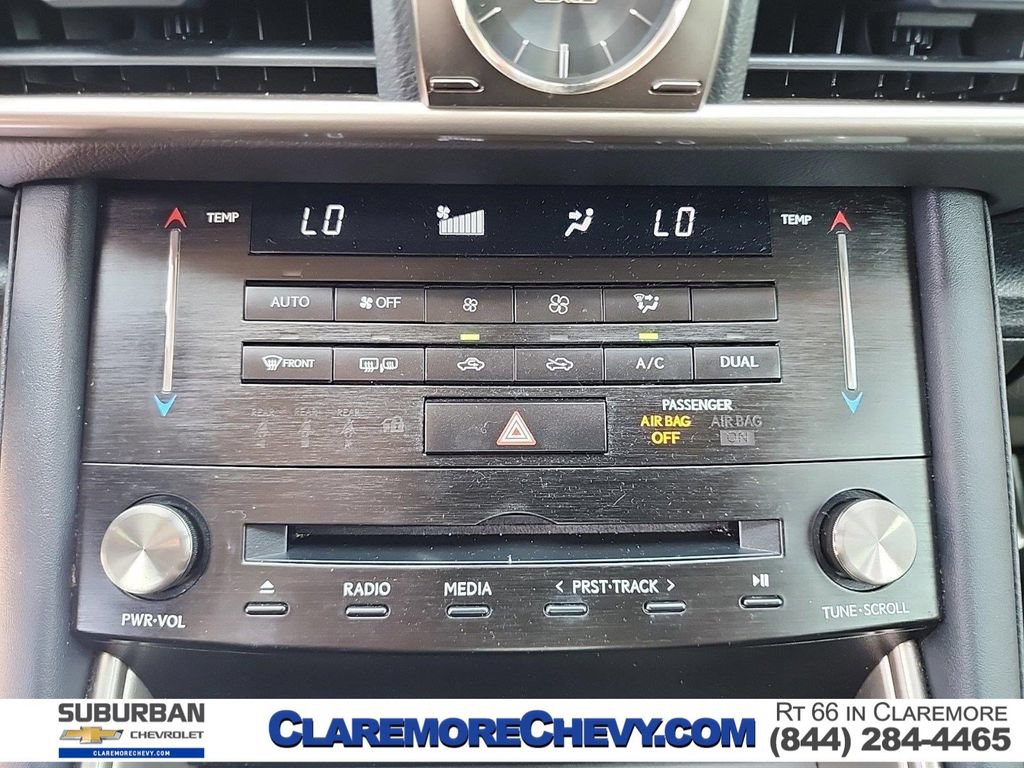 Used 2017 Lexus IS 200t RWD image 18