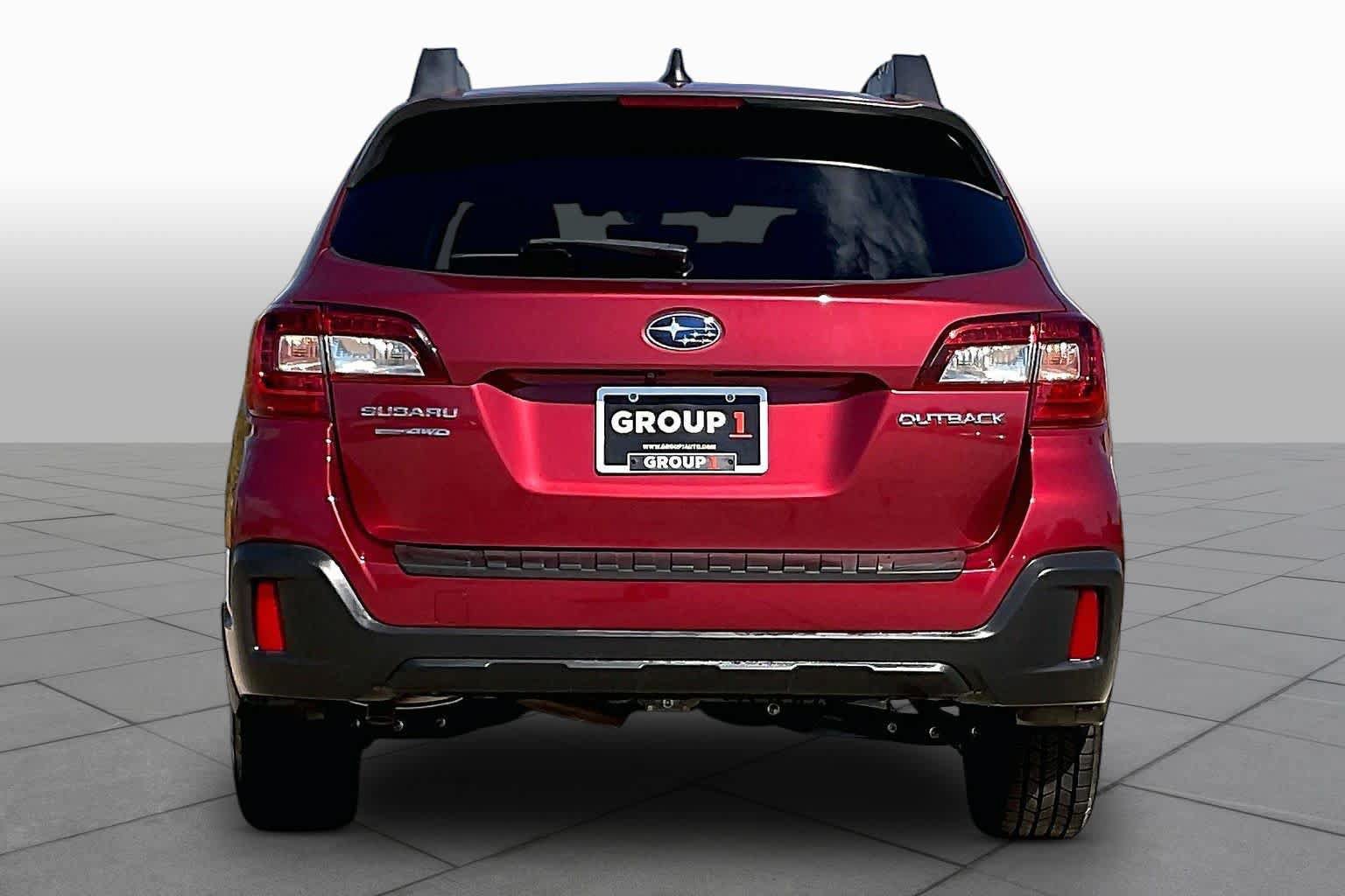 Used 2018 Subaru Outback 2.5i Premium AWD/4WD image 4