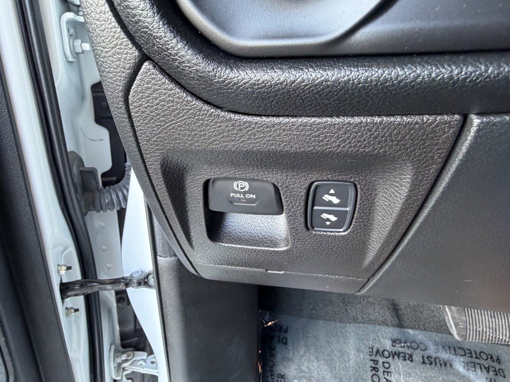 Used 2022 RAM 1500 Laramie image 31