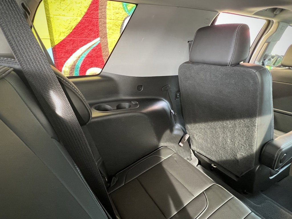 Used 2019 GMC Yukon Denali w/ Denali Ultimate Package image 26