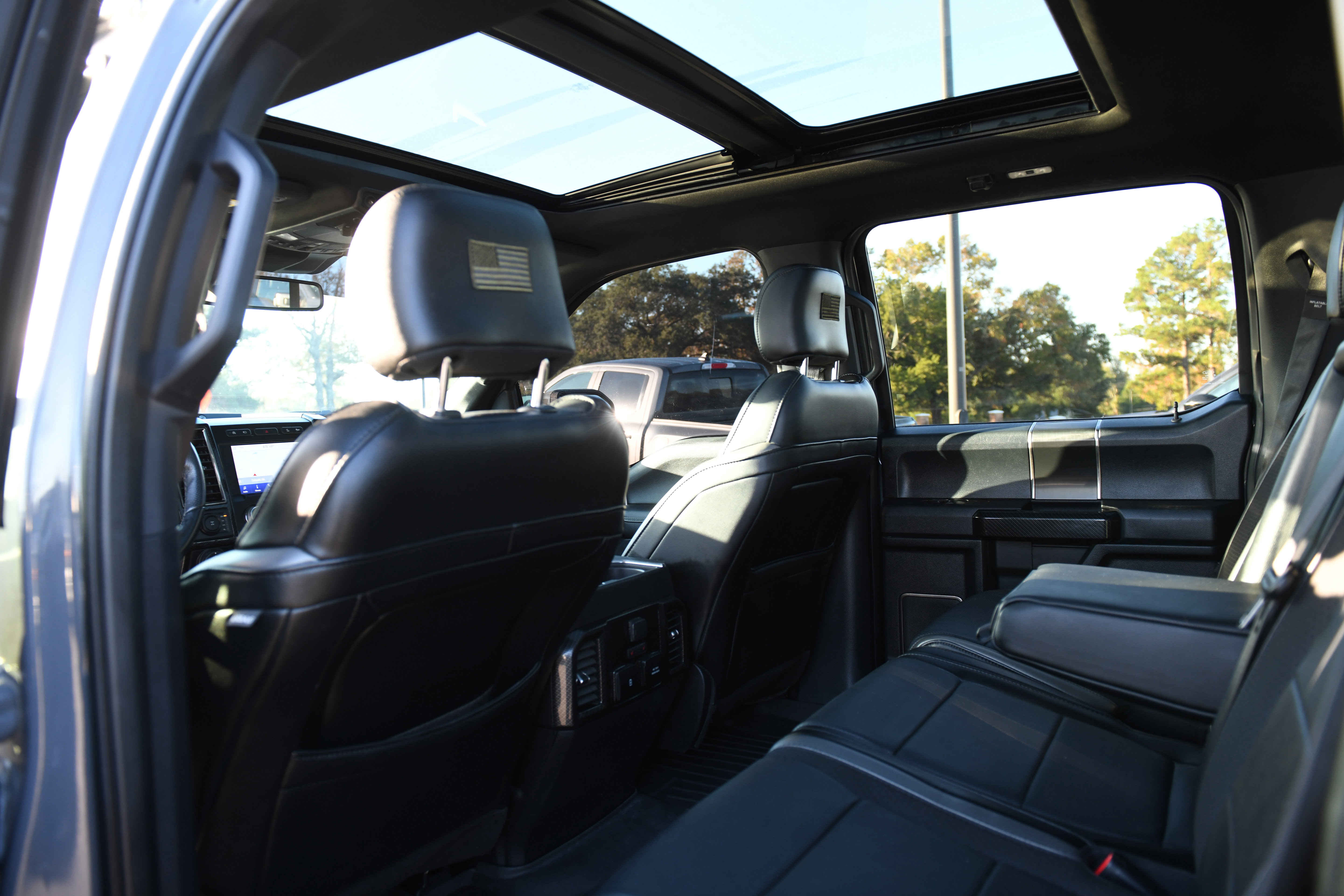 Used 2020 Ford F150 Raptor w/ Equipment Group 802A Luxury image 31