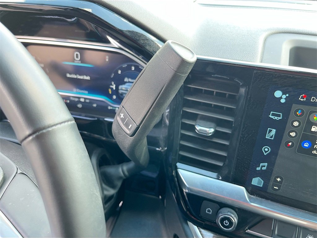 Used 2024 Chevrolet Silverado 1500 LT image 17