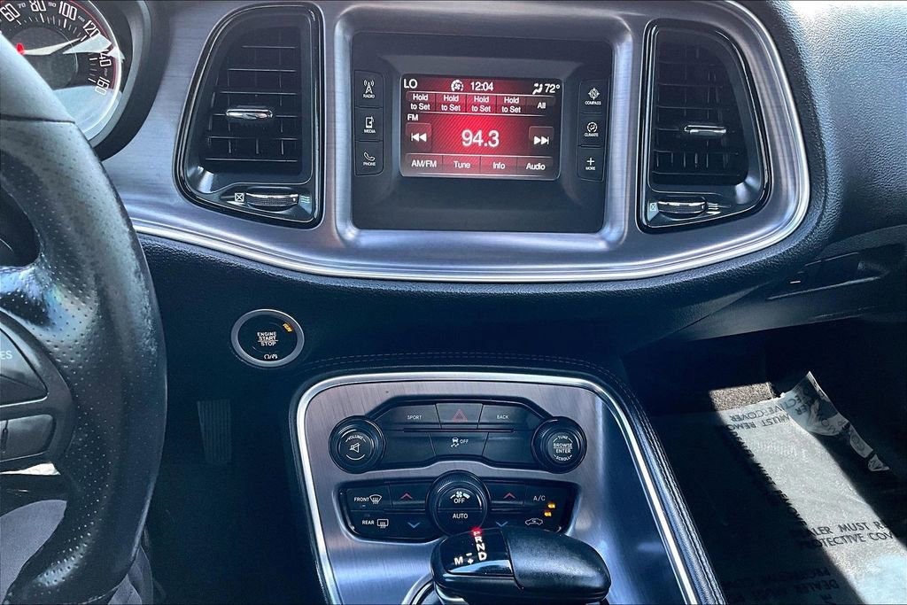 Certified 2016 Dodge Challenger SXT image 35