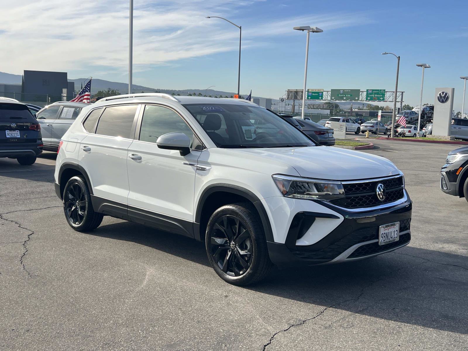 Certified 2022 Volkswagen Taos SE image 26