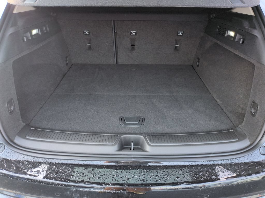 Used 2023 Buick Envision Avenir FWD image 23