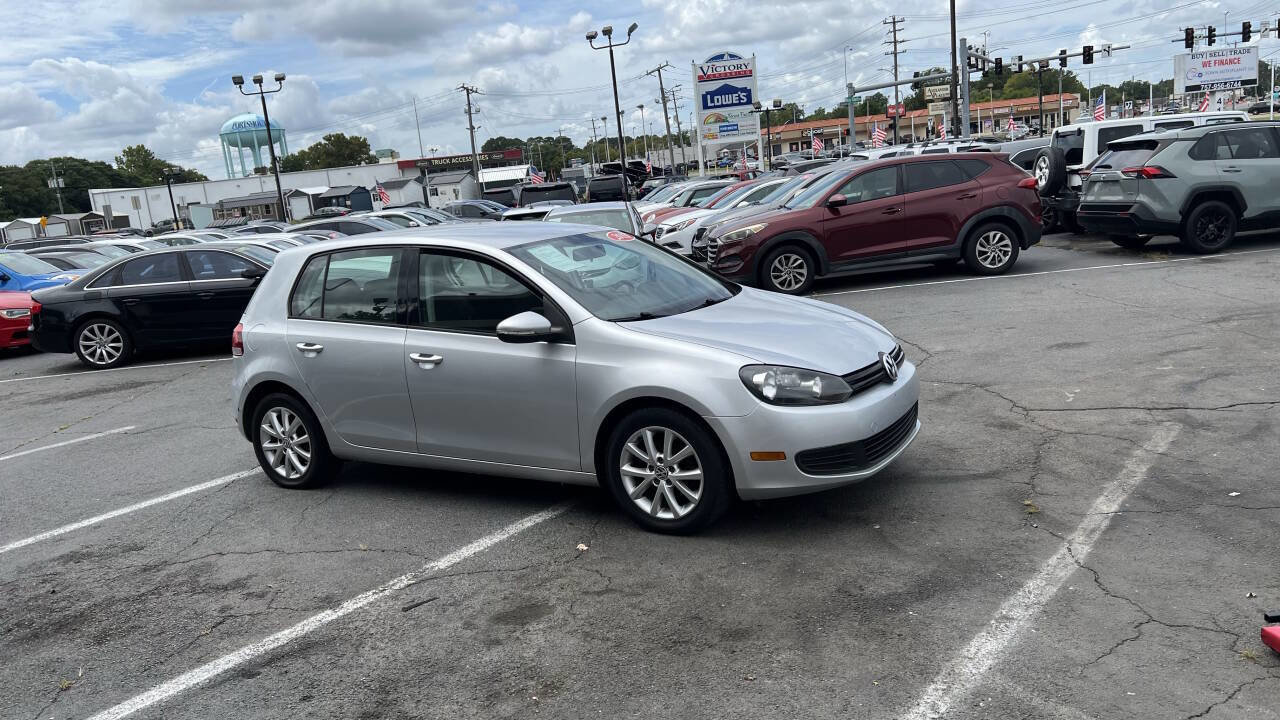 Used 2013 Volkswagen Golf 4-Door image 4