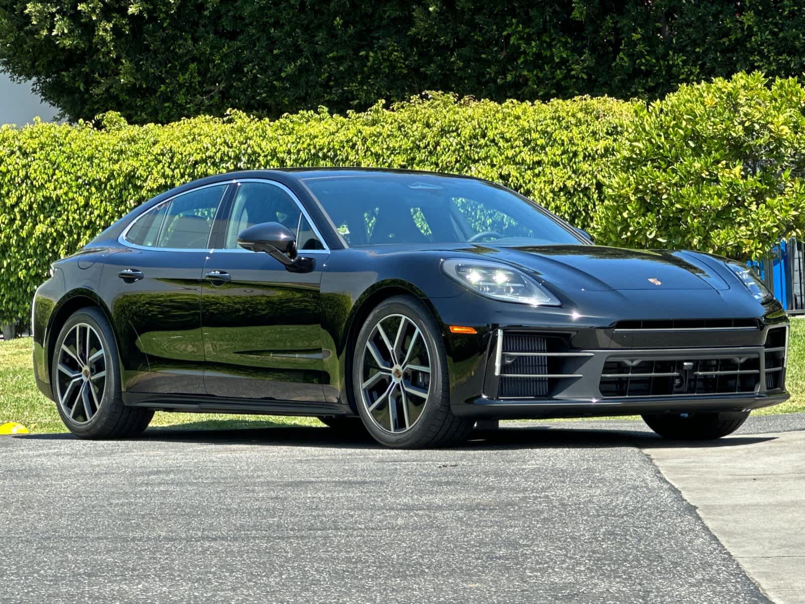 New 2026 Porsche Panamera RWD image 10