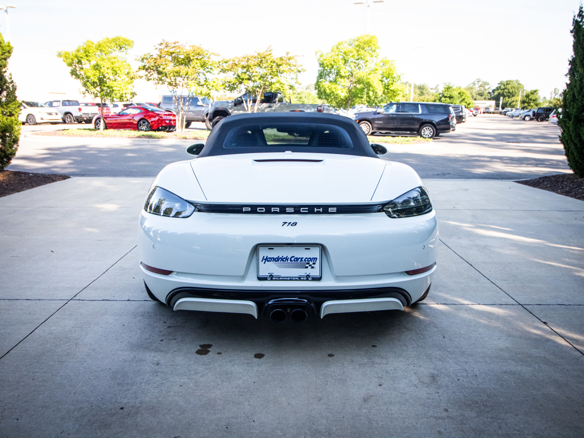 Used 2025 Porsche 718 Boxster RWD image 9