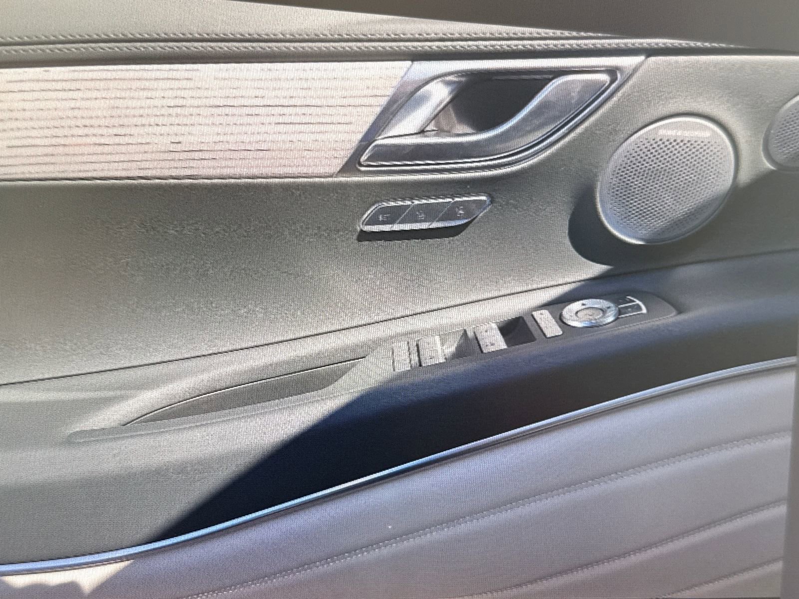 Used 2026 Genesis GV80 2.5T Prestige image 10