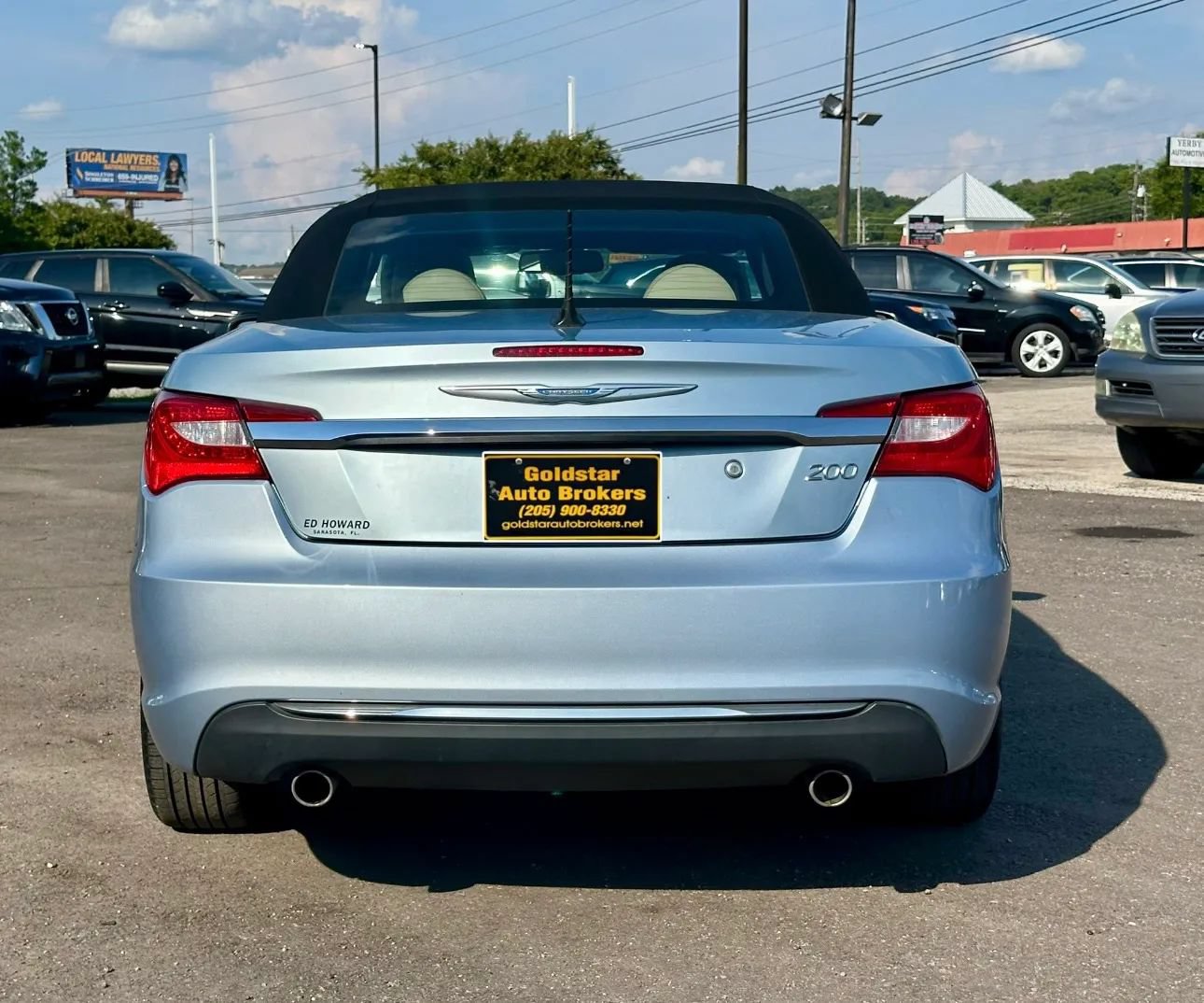 Used 2012 Chrysler 200 Limited FWD image 4