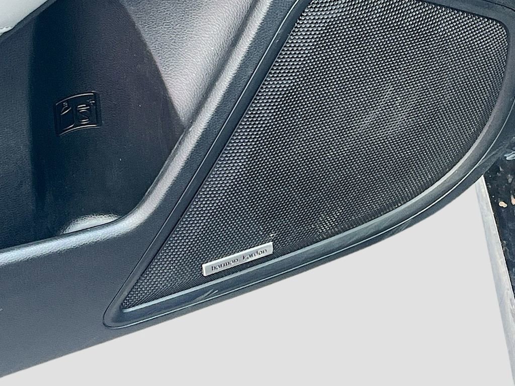 Used 2025 Subaru Legacy Limited image 18