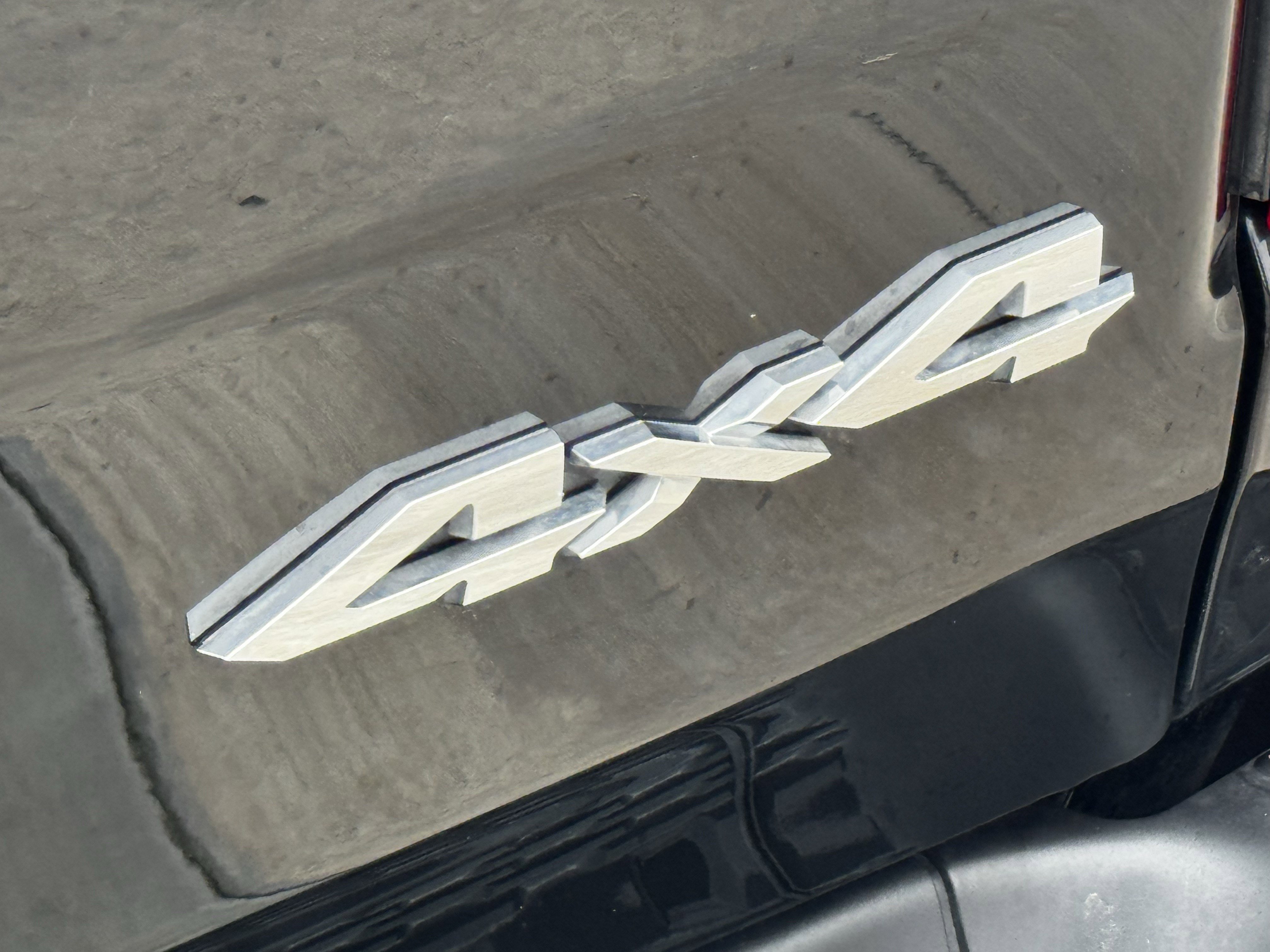 Used 2025 RAM 1500 Laramie w/ Sport Appearance Package image 13