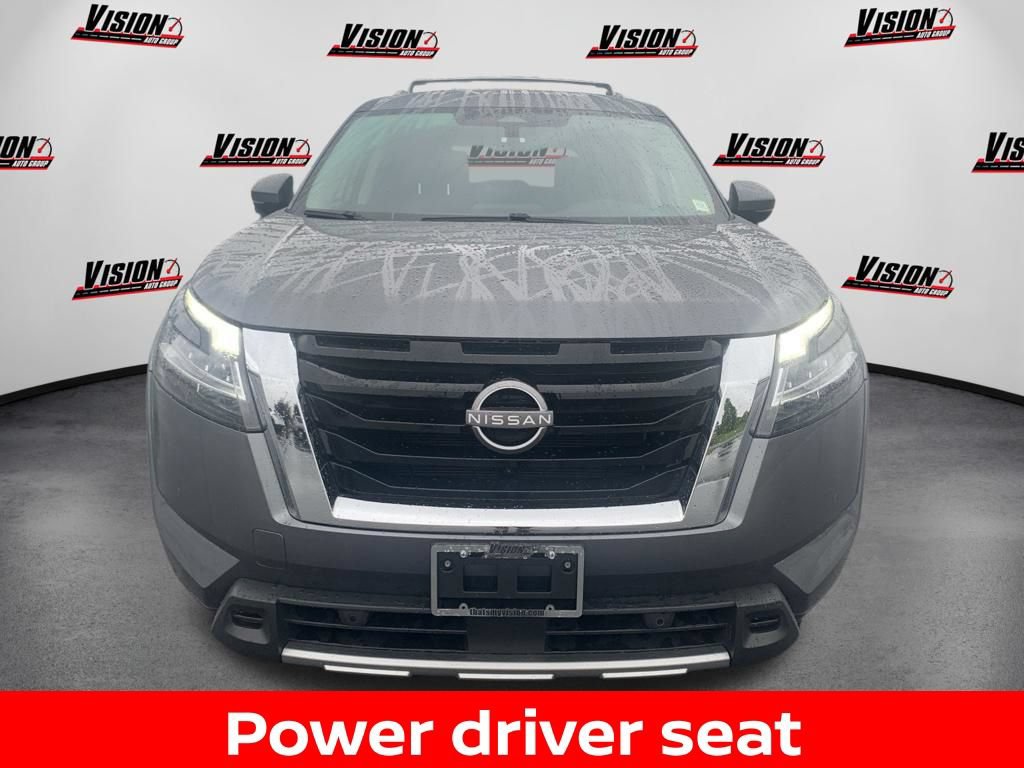 Certified 2024 Nissan Pathfinder SL AWD/4WD image 9