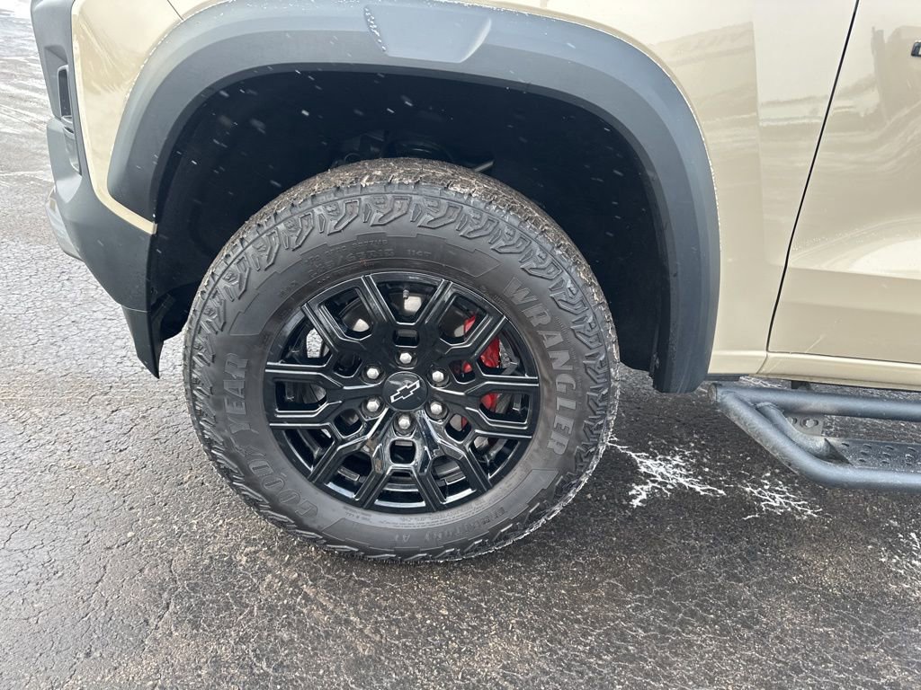 Certified 2024 Chevrolet Colorado Trail Boss w/ Advanced Trailering Package image 24