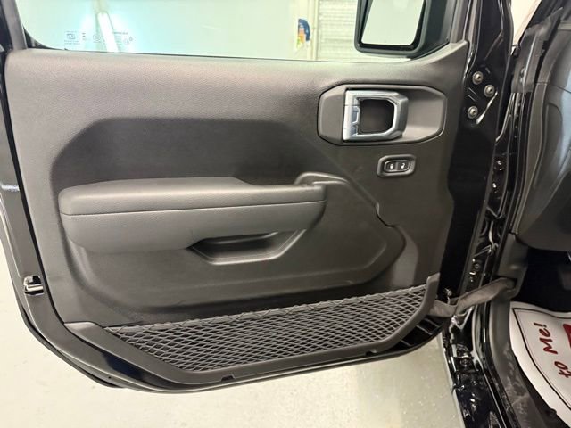 New 2026 Jeep Gladiator Sport AWD/4WD image 11
