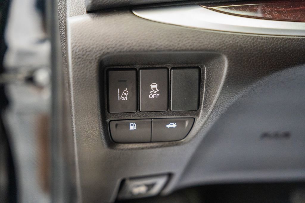 Used 2016 Acura TLX V6 w/ Technology Package image 38