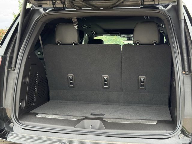 Used 2021 Chevrolet Tahoe Premier RWD image 35