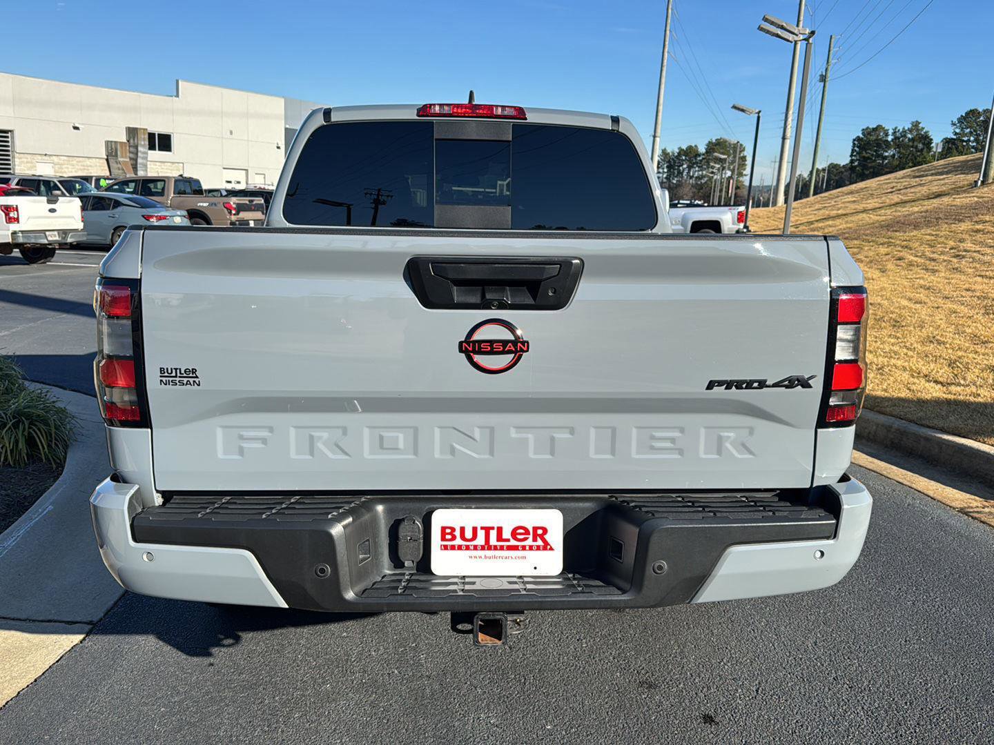 Used 2024 Nissan Frontier PRO-4X w/ Pro Convenience Package image 4