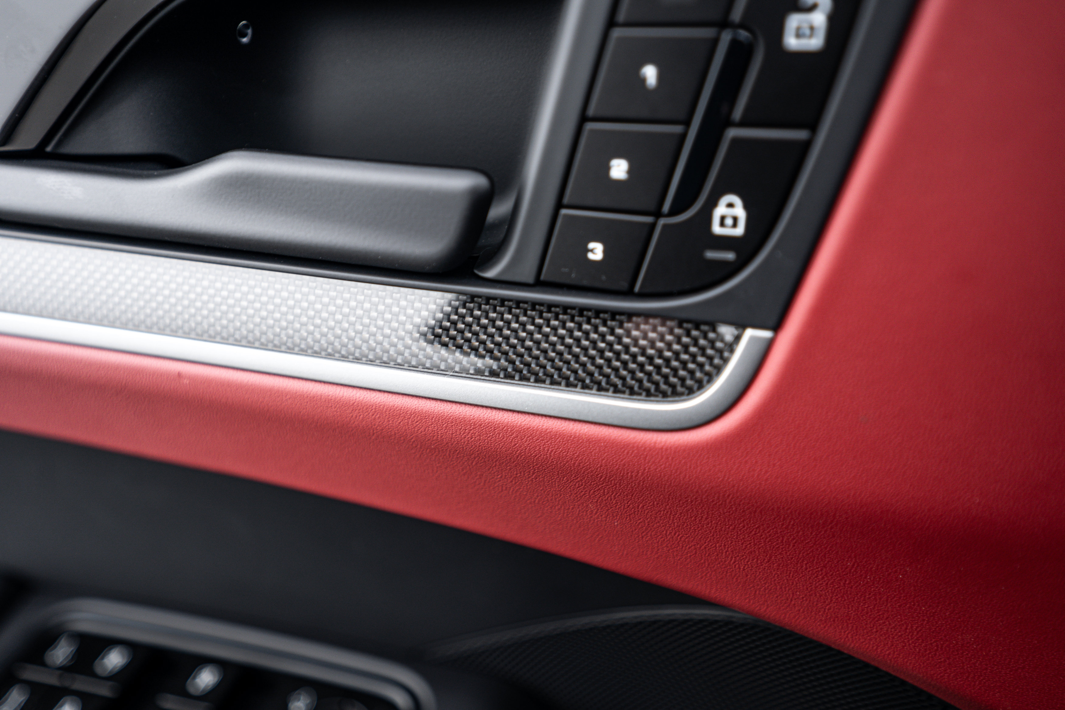 Certified 2026 Porsche Cayenne AWD/4WD image 18