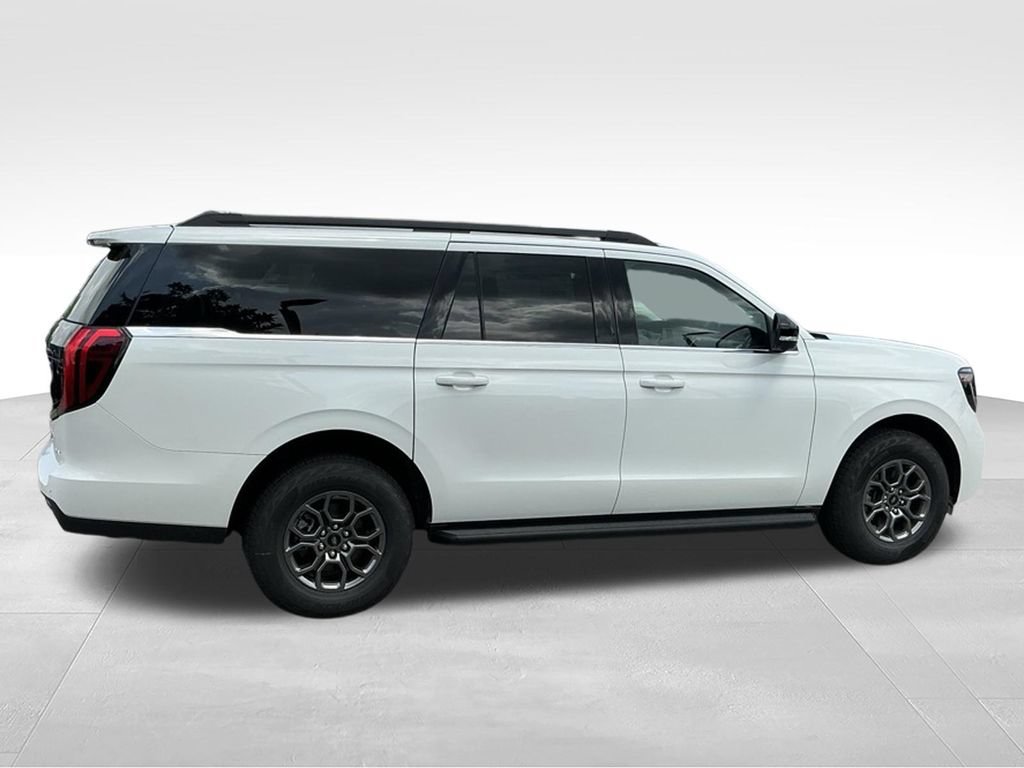 New 2027 Ford Expedition Max Active RWD image 9