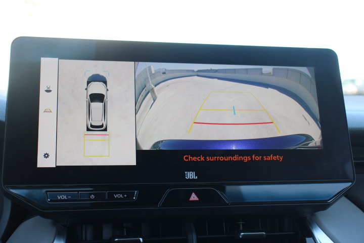 Certified 2023 Toyota Venza Limited AWD/4WD image 32