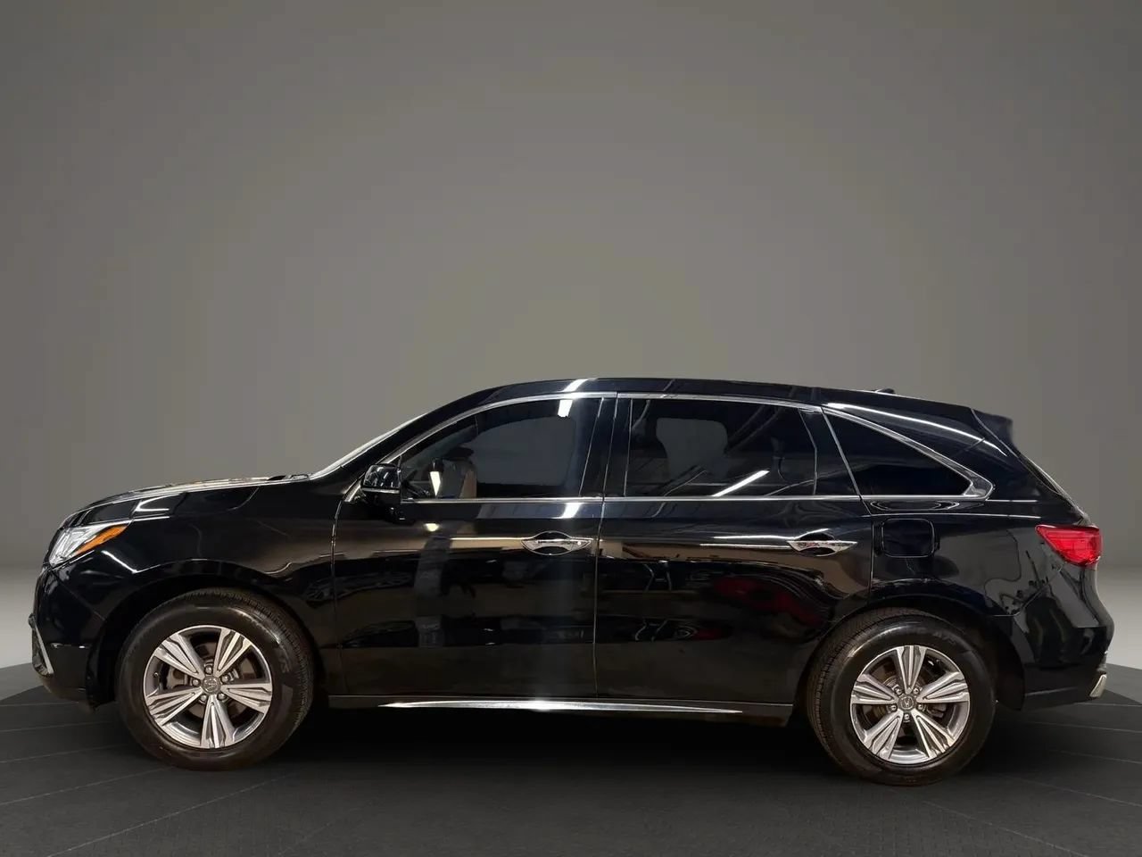 Used 2020 Acura MDX SH-AWD image 5