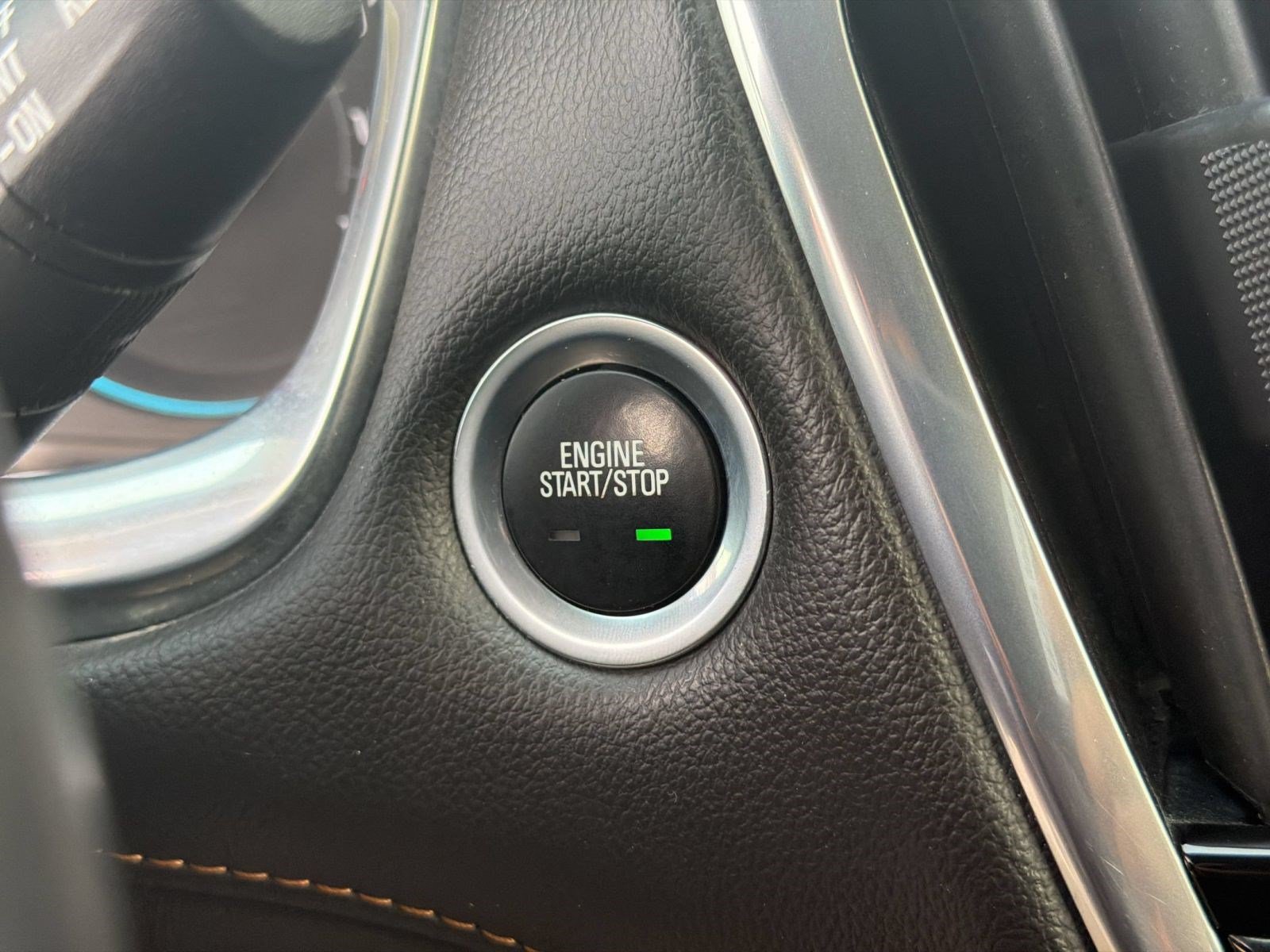 Used 2019 Chevrolet Traverse LT FWD image 15