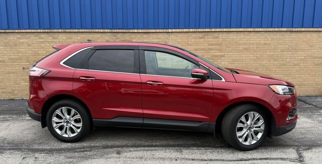 Used 2021 Ford Edge Titanium w/ Equipment Group 301A image 9