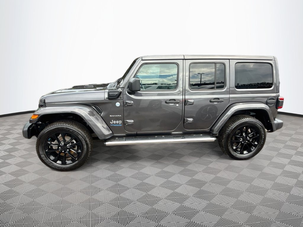 Certified 2022 Jeep Wrangler Unlimited Sahara w/ Cold Weather Group AWD/4WD image 9