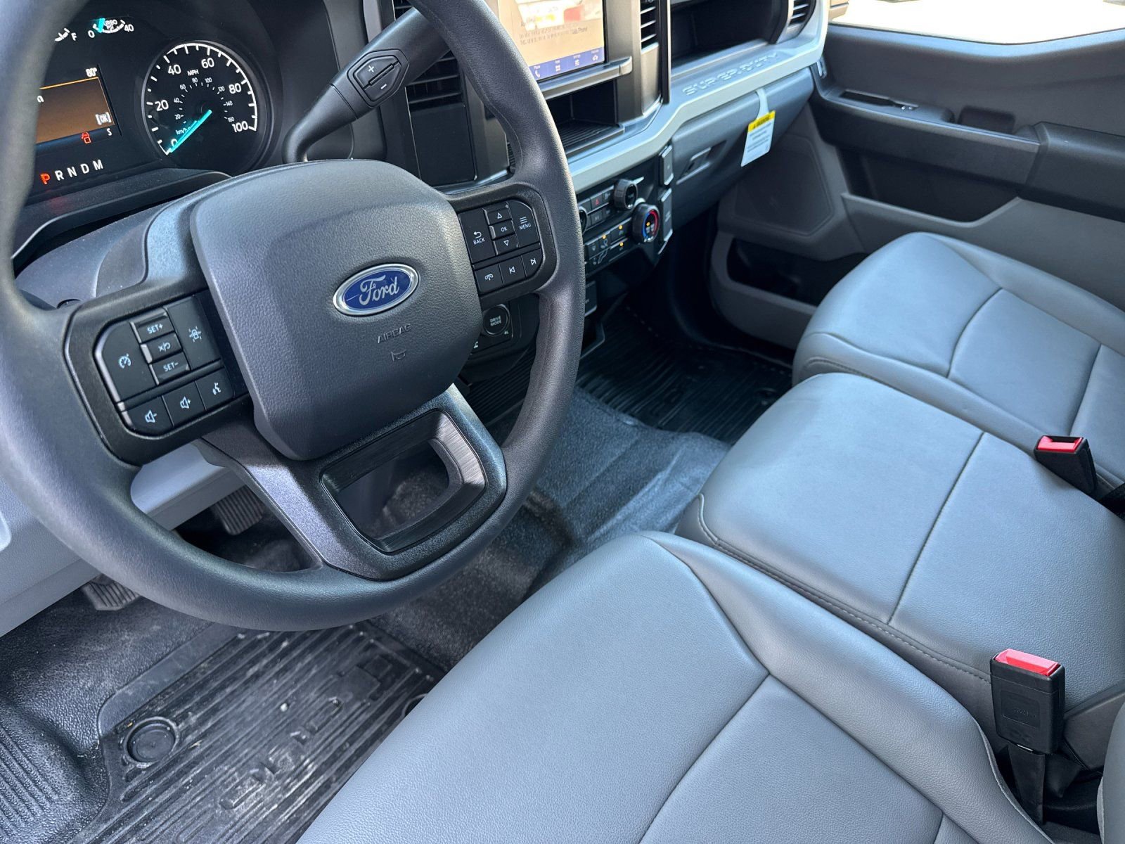 New 2025 Ford F350 XL w/ XL Chrome Package image 9