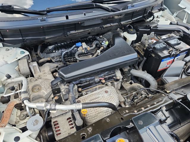 Used 2017 Nissan Rogue S FWD image 14