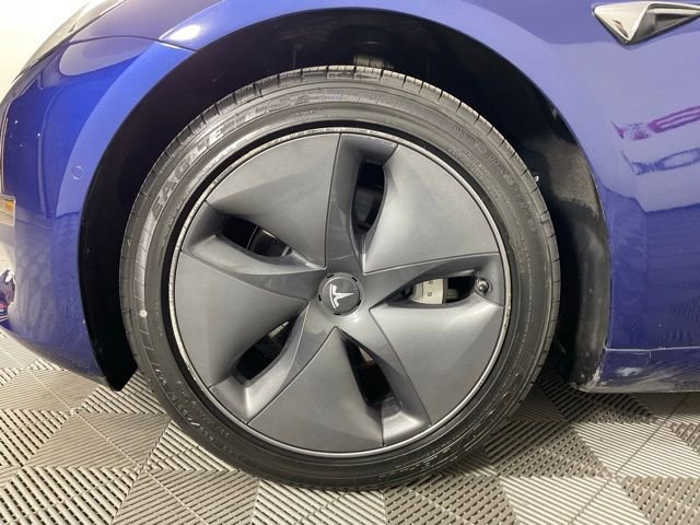 Used 2020 Tesla Model 3 Standard Range image 10
