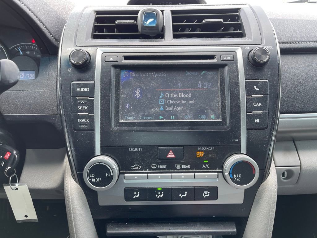 Used 2012 Toyota Camry LE image 8