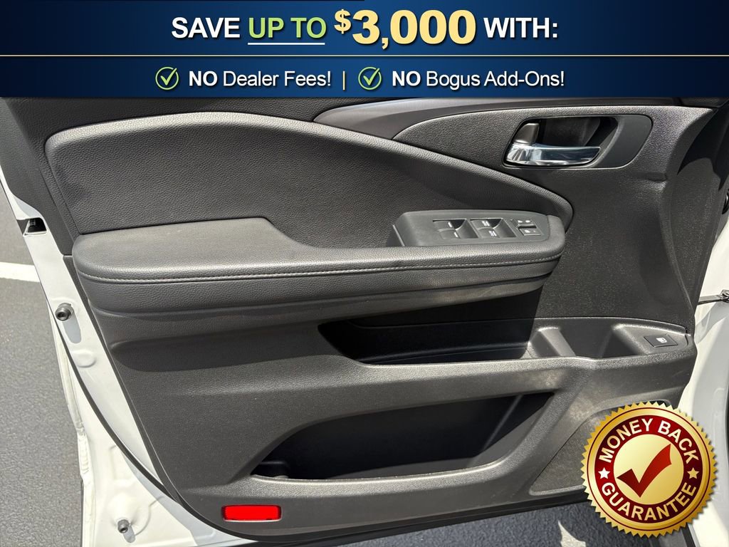 Used 2022 Honda Pilot Sport image 16