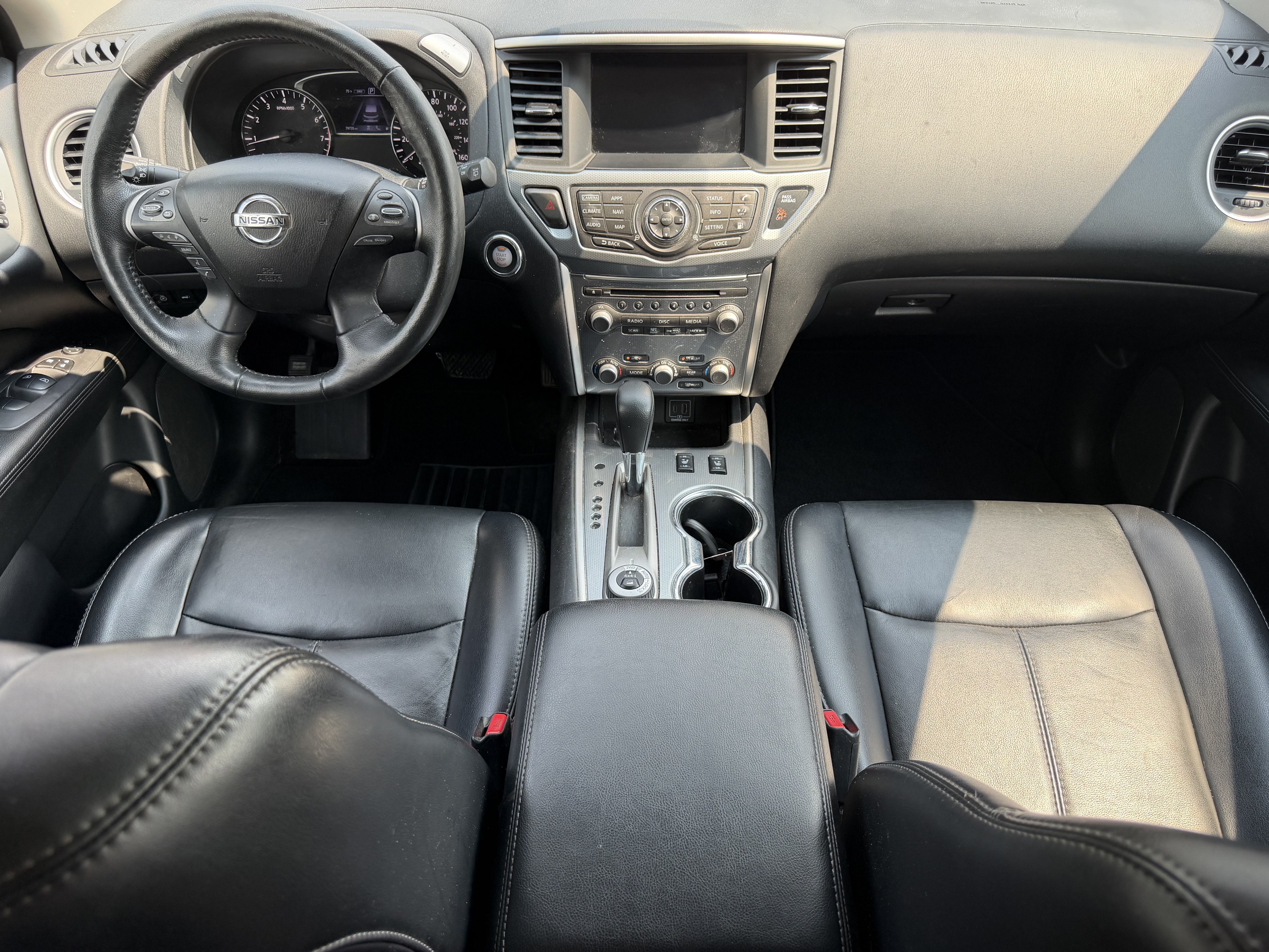 Used 2019 Nissan Pathfinder SL w/ Cargo Package AWD/4WD image 9