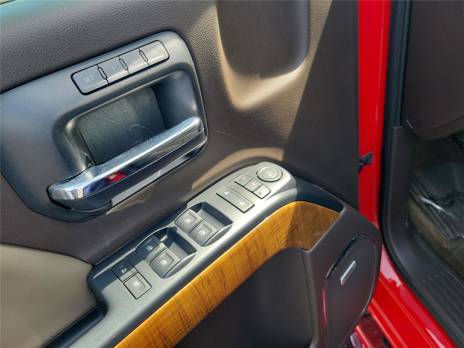 Used 2017 GMC Sierra 1500 SLT image 21