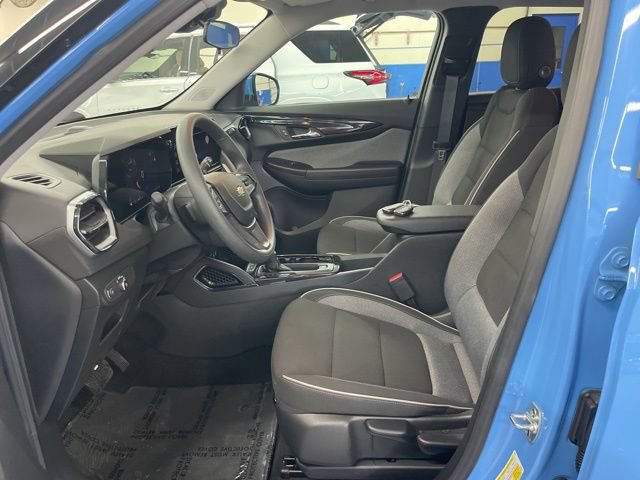 Used 2024 Chevrolet TrailBlazer LT AWD/4WD image 5