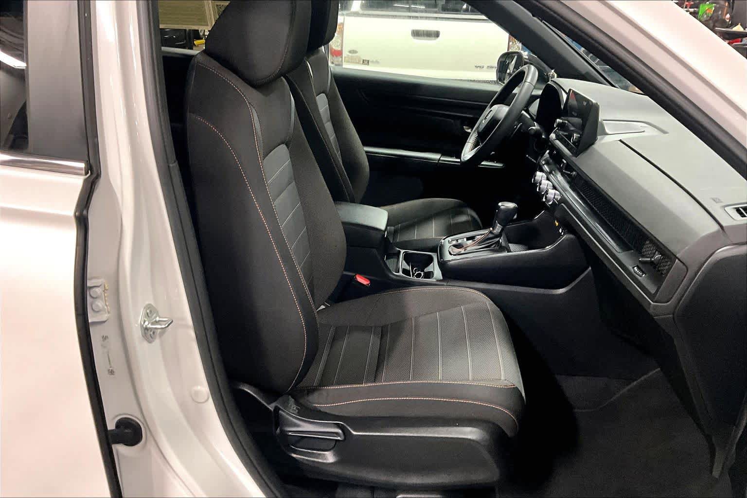 Used 2024 Honda CR-V Sport image 8