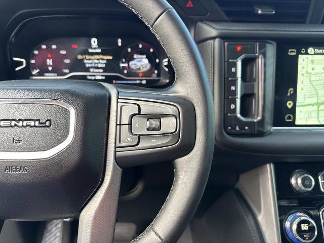Used 2023 GMC Yukon XL Denali image 27